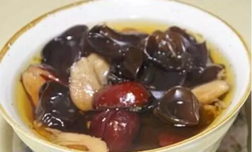 「通血管」只需一碗湯,99%的人不知道,天大的可惜... ...