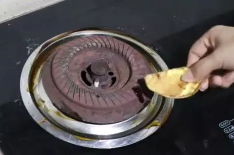 石榴皮用開水煮一煮,作用好厲害,解決了困擾男女的大難題,一個月省下很多錢