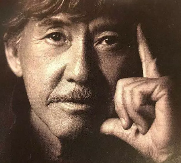 差距好大,51歲周慧敏曬與58歲葉倩文合影,不似姐妹更像母女!