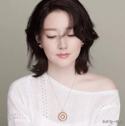 隱退15年,48歲李英愛高調回歸,網友:貨真價實「國寶美人」!