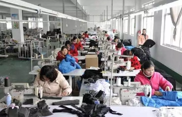 新衣服到底要不要「洗了再穿」?服裝廠老闆說漏嘴,別再幹傻事了