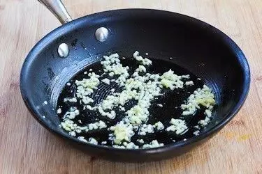 咳嗽吃這個,一天就見效!你卻把它當垃圾丟了…