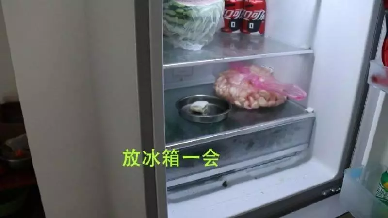 一把菊花,幾顆枸杞,包在一起,解決了很多男女的困擾,太實用了