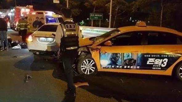 28歲韓女團成員遭遇車禍,在高速上停車,被兩輛車撞倒當場身亡