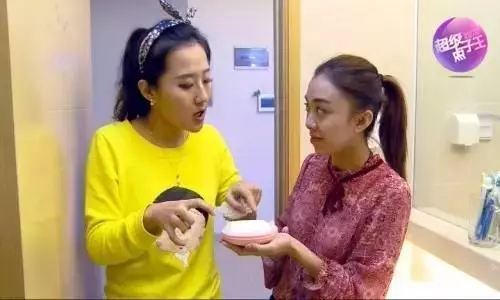 水果網套不要扔了,放在衛生間,作用超棒!一年省下不少錢!