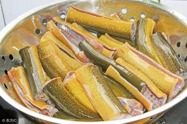 別再吃這5種食物了,含有太多的寄生蟲、病菌,比馬桶都髒!