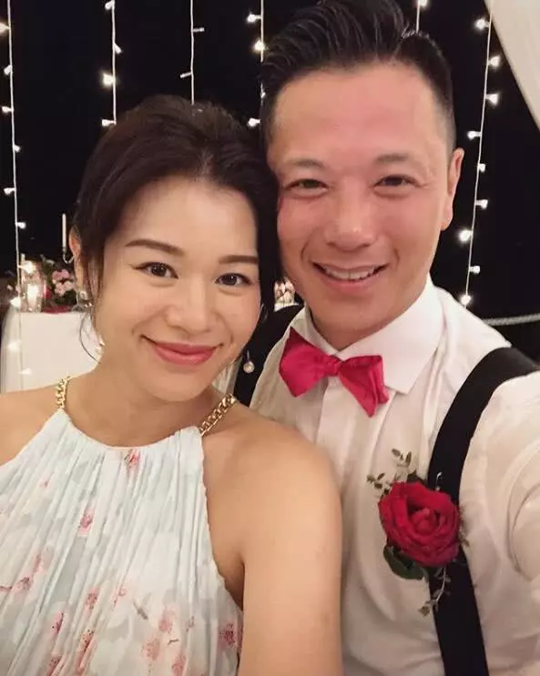 胡杏兒老公甜曬全家福,一家三口長得超像,深情表白愛妻看哭網友