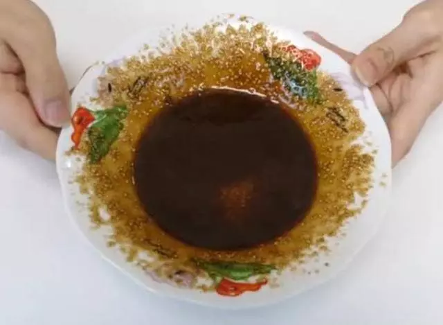 夏天蚊蟲多,奶奶教我一個驅蚊土方法,蚊子全部滅光光,家裡一隻蚊子都沒有 !