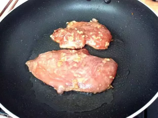 蒜香椒鹽雞排×玉子燒便當,辦公室秀飯神器