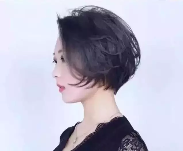 2019年最美短髮,最適合32-57歲的女人,剪對了,讓你更加迷人