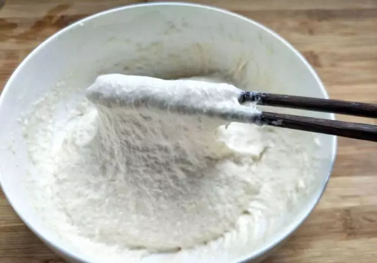 阿嬤叫我一招做涼皮,不用洗也不用蒸,既簡單又美味,一上桌就被家人吃光光