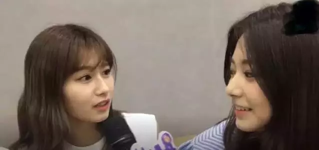 呆萌子瑜大膽追問TWICE戀愛經歷,爆笑回答笑翻一眾粉絲!