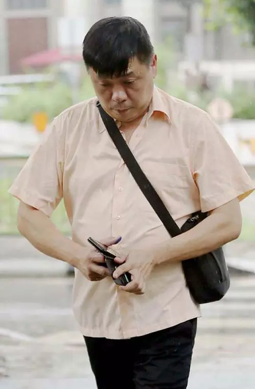 掐脖子 扯頭髮 張口咬 同居男女虐待女傭判坐牢