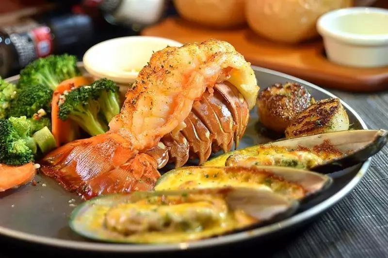 信義區「佛心美食」 傑克兄弟牛排館超值開賣