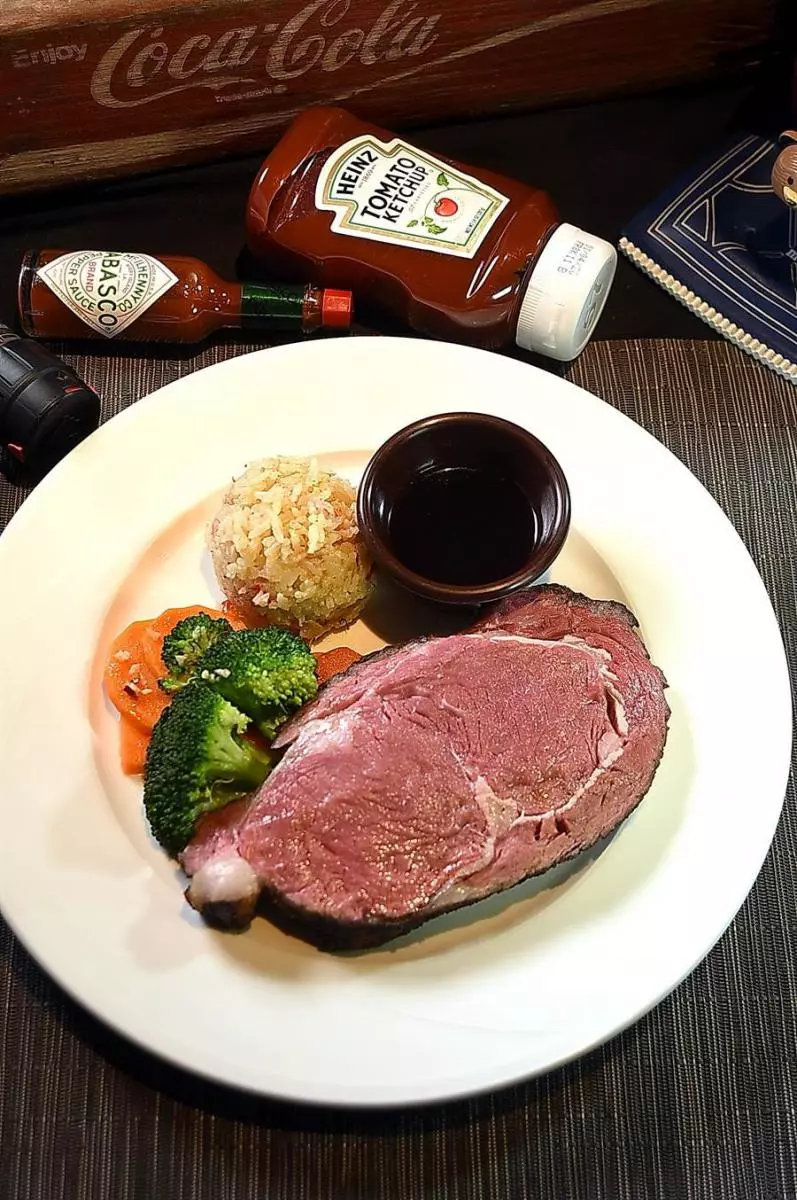 信義區「佛心美食」 傑克兄弟牛排館超值開賣