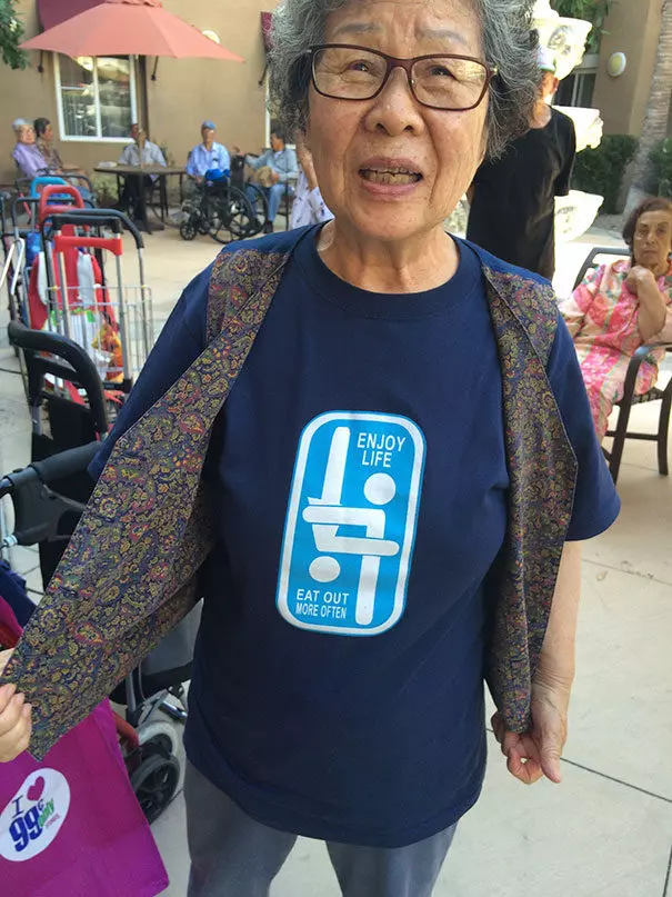 30張終於懂英文有多重要的「超失敗爆笑潮T」! #8 最強把妹神言!