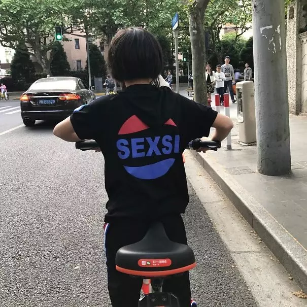 30張終於懂英文有多重要的「超失敗爆笑潮T」! #8 最強把妹神言!