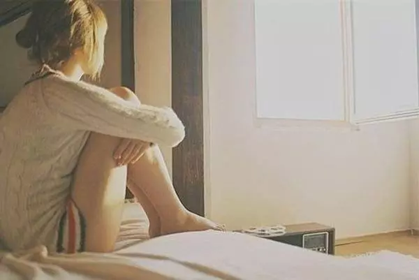 男人當心!女人「出軌」後,這五種表現藏不住!