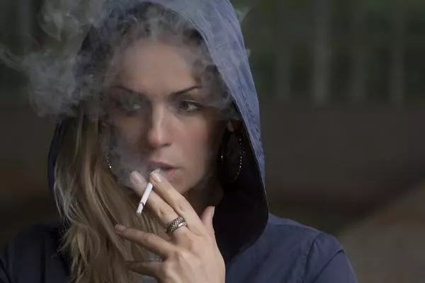 發脾氣比熬夜、吸菸更傷身! 研究:經常發火會令人變肥、多病兼短命 |