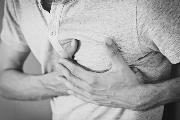 發脾氣比熬夜、吸菸更傷身! 研究:經常發火會令人變肥、多病兼短命 |