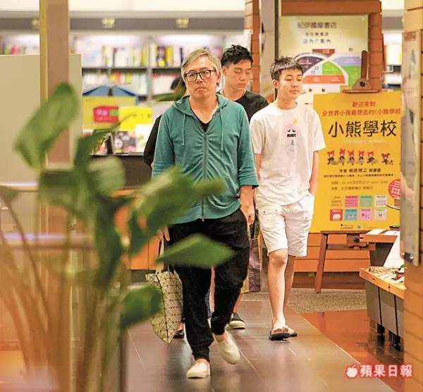 錄完最後一個通告,張宇突然宣布「暫別歌壇」!經紀人也透露出真正的原因,讓粉絲期盼可以早點再看到他!
