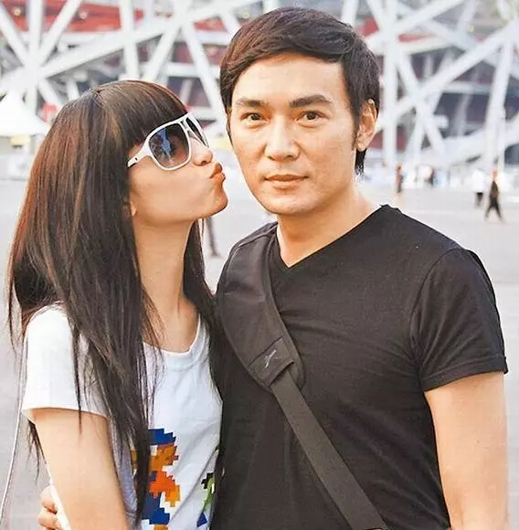 51歲焦恩俊婚姻亮紅燈,和妻子林千鈺分居,拒絕聯絡一年之久!