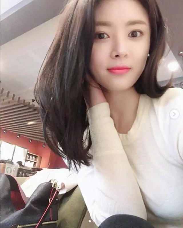 才新婚兩個月!28歲女星高速公路身亡!死因只為丈夫內急...!