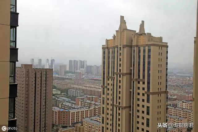 五年後,「100萬房產」和「100萬存款」留哪個好?來看內行人分析