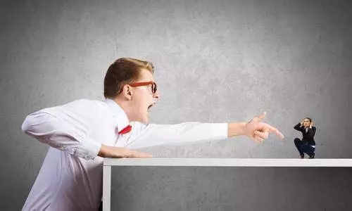 無論什麼時候請記住:別把最壞的情緒,留給最親近的人!