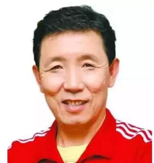 50歲的人照著這樣走十分鐘,結果奇蹟發生了~肚子平了,血壓也降了....!