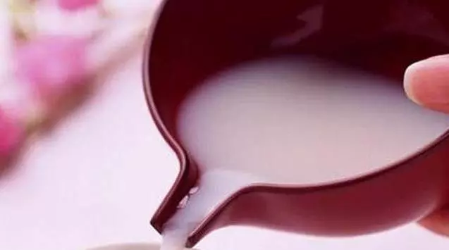 淘米水千萬不要再倒掉,一碗淘米水價值幾百塊,後悔現在才知道!