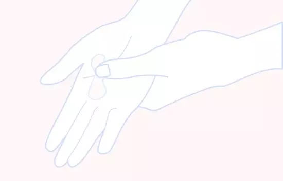 醫生分享降血壓小妙招,每天一杯「它」,不用吃藥,血壓從170降到110,人人適用
