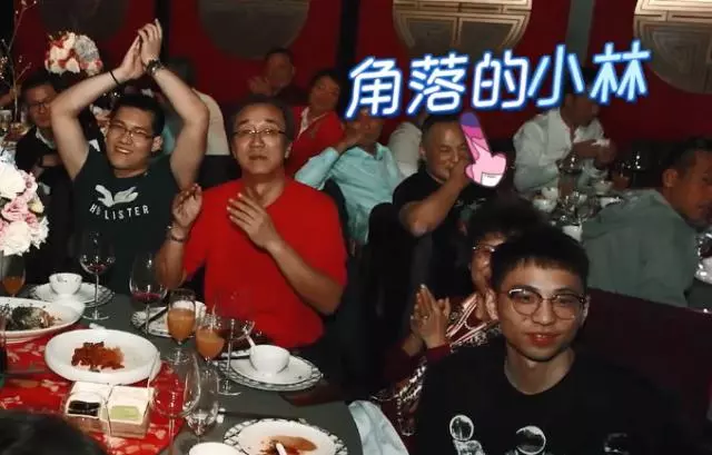 想娶我女兒必須在上海買房!看范志毅如何熬成「父愁者聯盟」