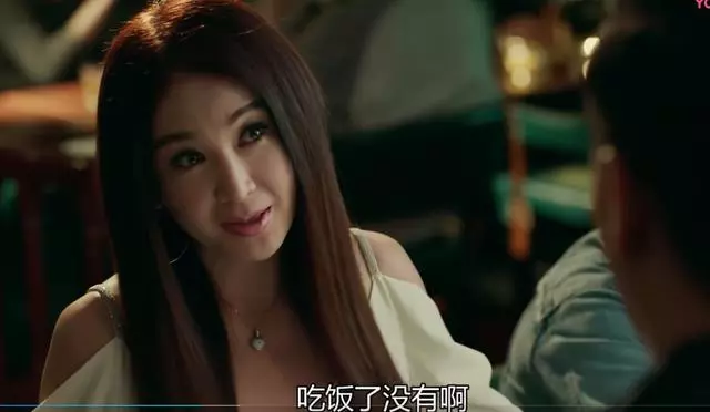 【只出場了幾分鐘被驚艷到了!】52歲溫碧霞新戲高清鏡頭下依然少女,搭檔39歲林峰似情侶~~~