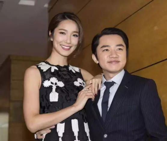 李亞男曬5個月女兒正面照,王祖藍基因太強大!網友表示很擔心