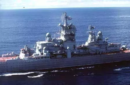 沒有航母的俄羅斯真的很弱嗎?世界第一巨艦出海,美衛星全程跟蹤