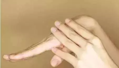 肝不好的人,指甲上會有這5種變化,騙不了人,看一看就知道!