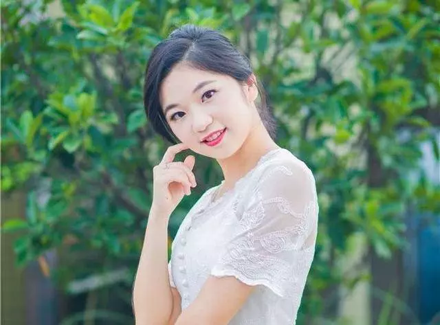 女人過了35歲,這三種食物要少吃,尤其是有子宮肌瘤的女人!