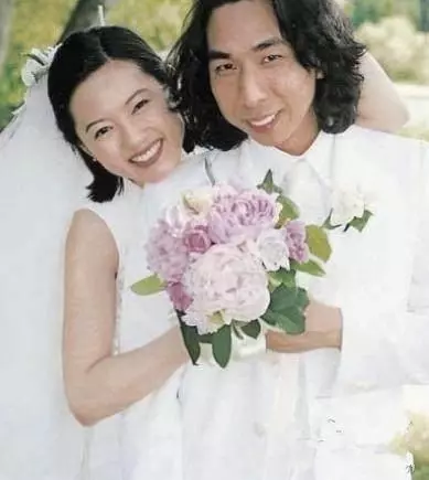 女星的女兒「長相大不同」!李麗珍女兒、邱淑貞女兒、鐘麗緹女兒、朱茵女兒,差別不是一般大!