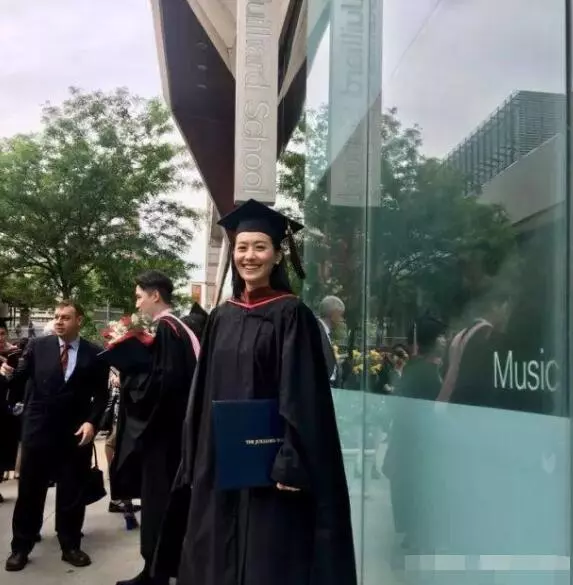陳法拉否認即將結婚不過最新的消息是,她表示如果有好消息一定會通知大家