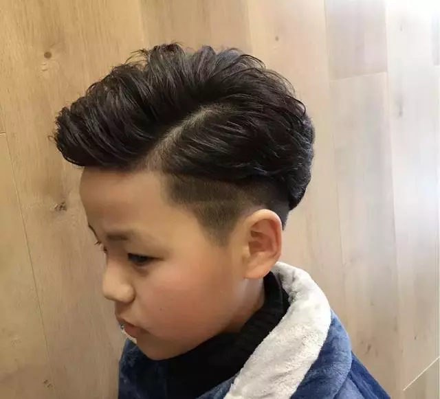 推薦超帥氣小男孩髮型,家有男寶快收藏