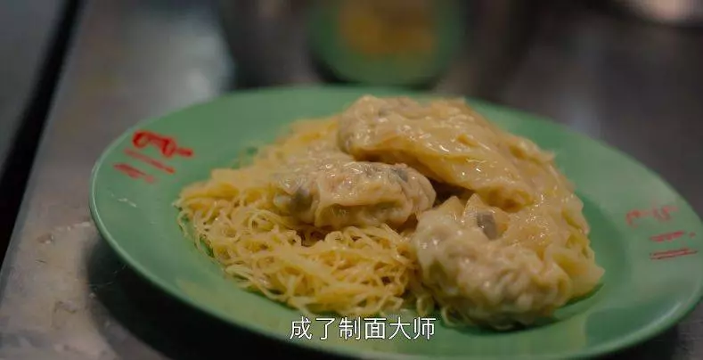 《實拍》!「」新加坡「」的小販中心到底是怎樣的存在?刷爆全網