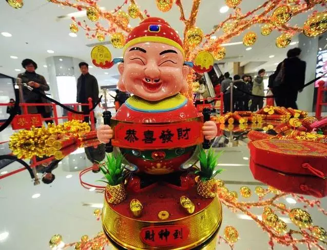 大伯公派錢,上榜生肖快打開錢包【裝滿錢】,今天過後變富翁,橫財一路發