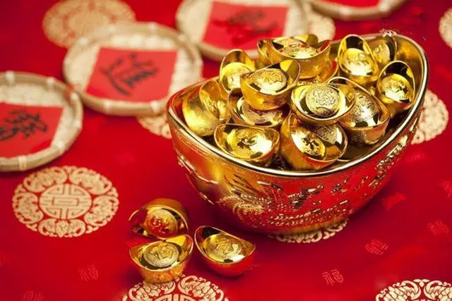 大伯公派錢,上榜生肖快打開錢包【裝滿錢】,今天過後變富翁,橫財一路發