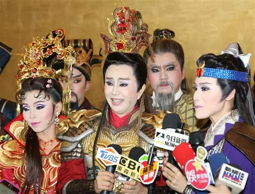 超敬業!孫翠鳳偕女兒彩排…曝光身體狀況:想演到最後一刻