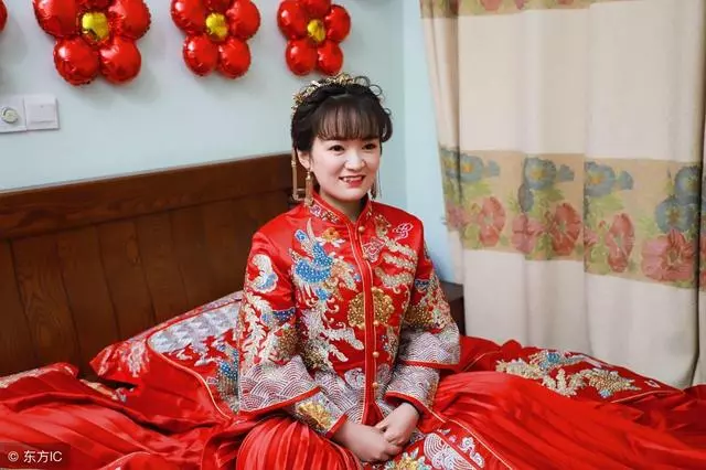 國慶回娘家,中午大姑姐打來電話借車,媽媽說一句話我拍桌子走人