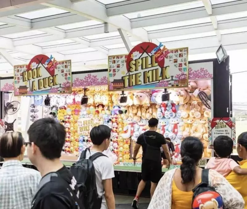 這裡到底是日本還是新加坡?全島已經瘋狂