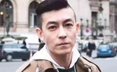 陳冠希姐姐 4 1 歲至今未婚,當照片曝光後,網友直言:這誰敢娶?