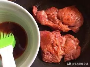 這樣做出來的蜜汁叉燒肉,好吃又簡單!