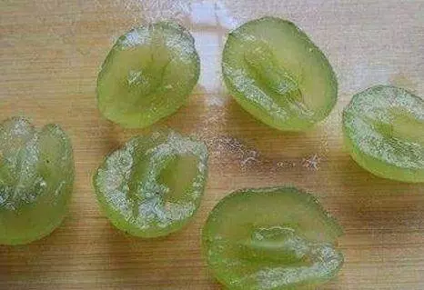 4 種排毒食物,女人經常吃一點,排毒消炎,預防婦科炎症,滋養卵巢顯年輕